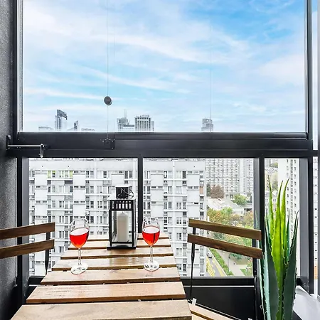 Lejlighed Lush With Views Warszawa